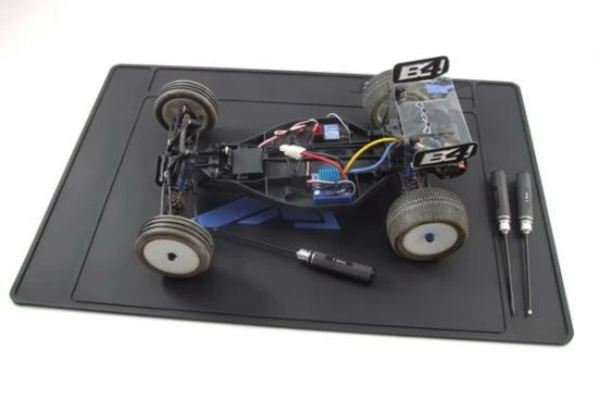 Fastrax Medium Pit Mat - Black 62Cm X 42Cm 2 Fastrax Medium Pit Mat - Black 62Cm X 42Cm - Image 2